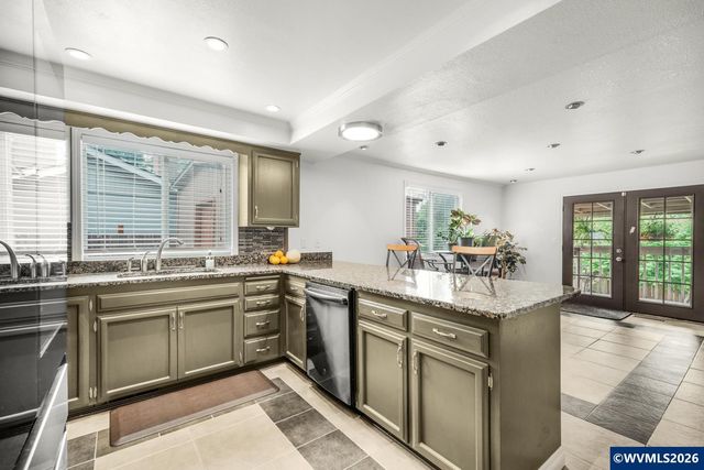 1387 Windsong Ct NW, Salem, OR 97304