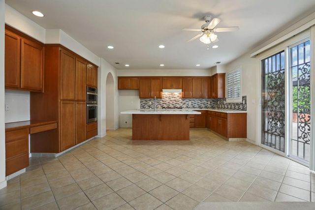 1519 Praire Ln, Stockton, CA 95209