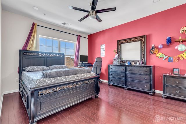 731 Strassle Way, South Plainfield, NJ 07080