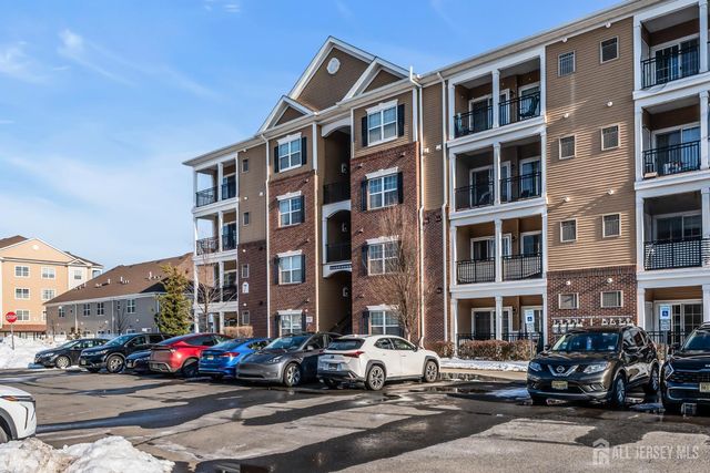 731 Strassle Way, South Plainfield, NJ 07080