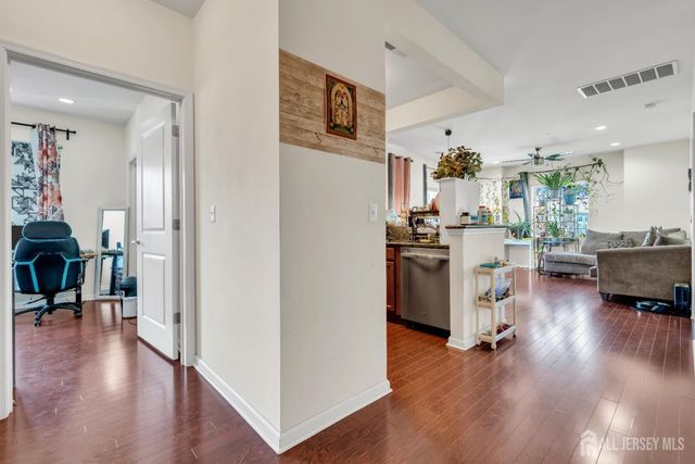 731 Strassle Way, South Plainfield, NJ 07080