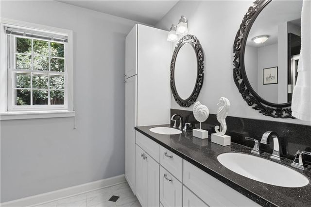 3069 Four Oaks Drive, Dunwoody, GA 30360
