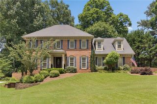 3069 Four Oaks Drive, Dunwoody, GA 30360