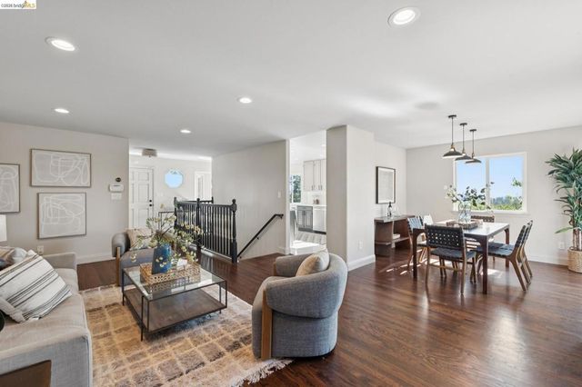 4021 Maybelle Ave, Oakland, CA 94619