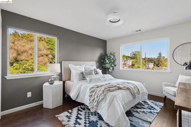 4021 Maybelle Ave, Oakland, CA 94619