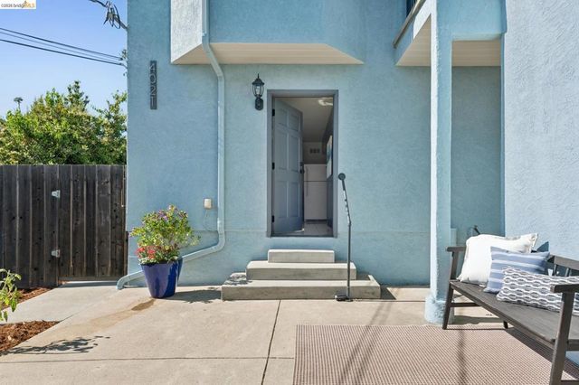 4021 Maybelle Ave, Oakland, CA 94619