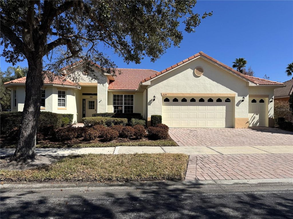 Image 1 of property listing at 525 SIENNA DRIVE, Kissimmee, FL 34759