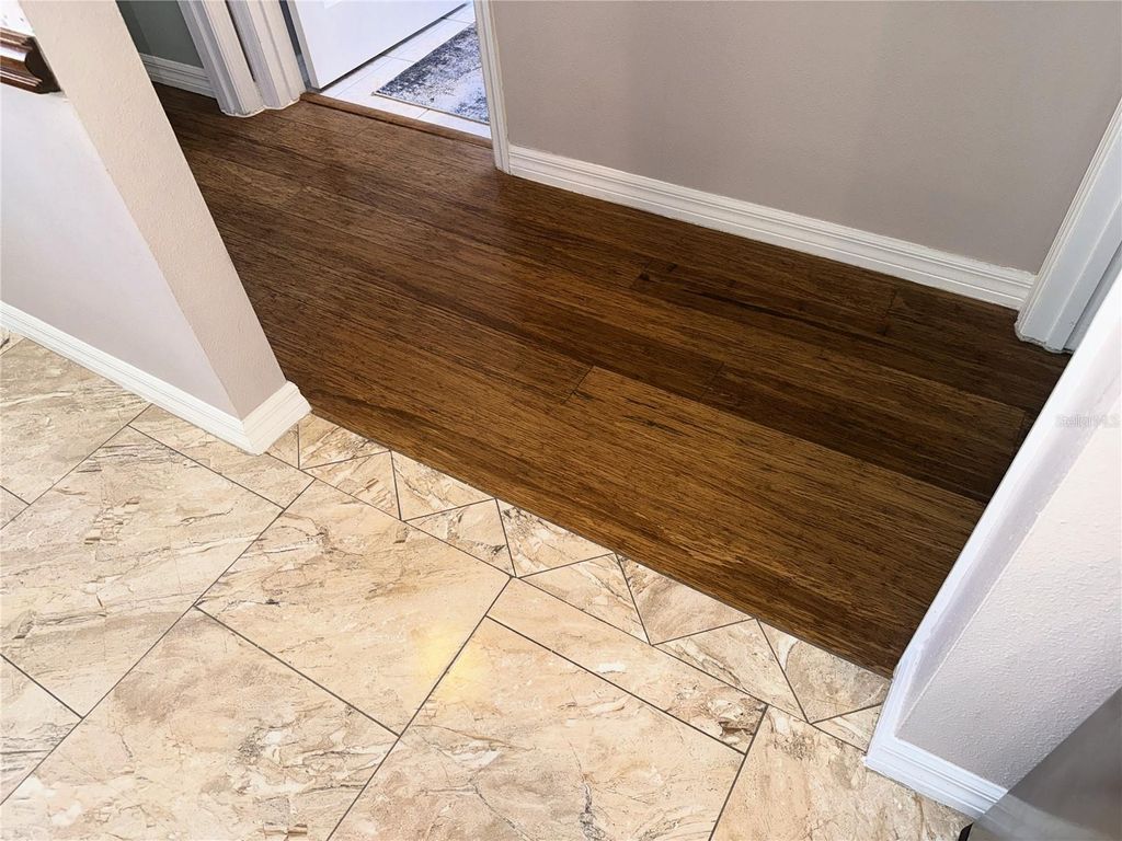 Image 32 of property listing at 525 SIENNA DRIVE, Kissimmee, FL 34759