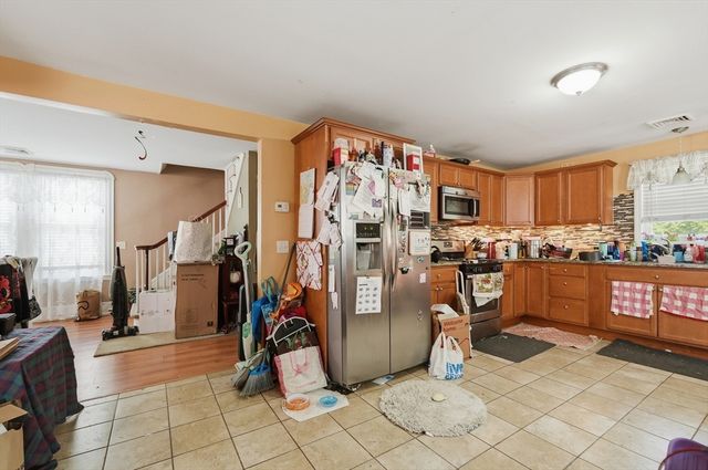 104 Stephen Street, Dartmouth, MA 02748