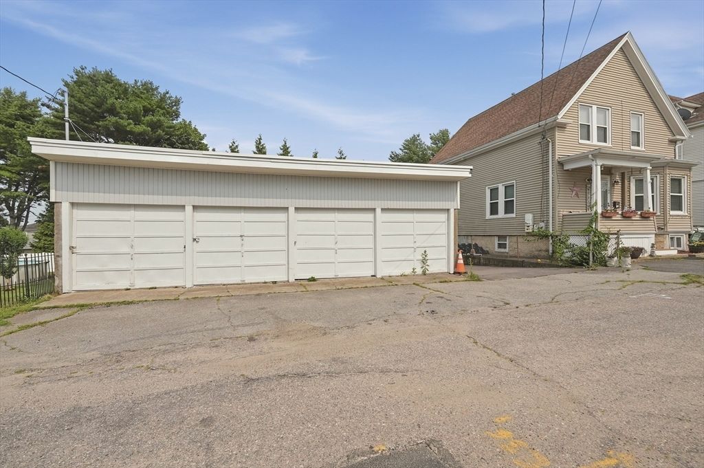 104 Stephen Street, Dartmouth, MA 02748