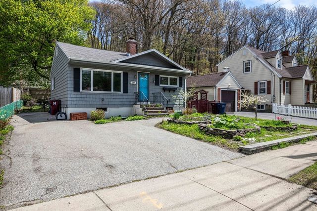 247 Lebanon St, Melrose, MA 02176