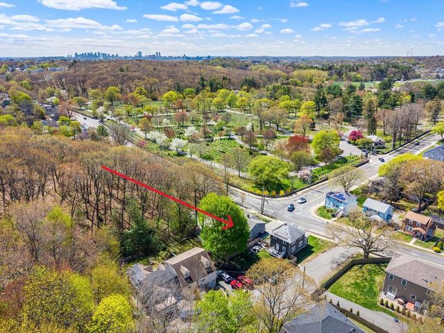 247 Lebanon St, Melrose, MA 02176