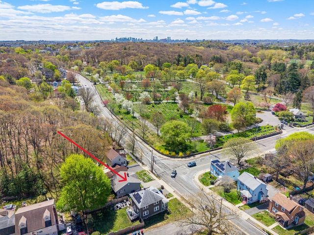 247 Lebanon St, Melrose, MA 02176