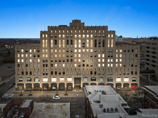 7430 2nd Avenue #1002, Detroit, MI 48202
