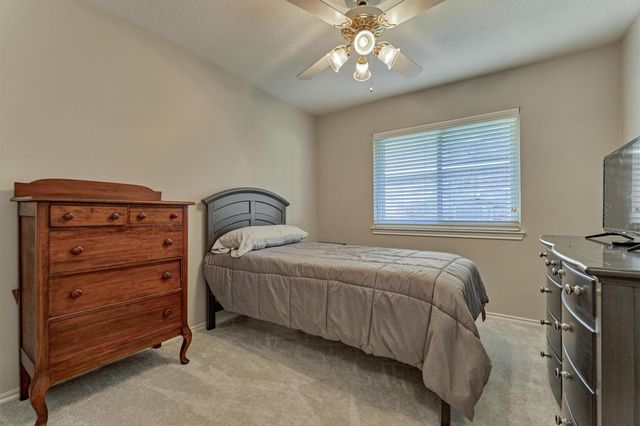 147 Wynnoak, The Woodlands, TX 77382