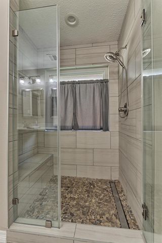 147 Wynnoak, The Woodlands, TX 77382