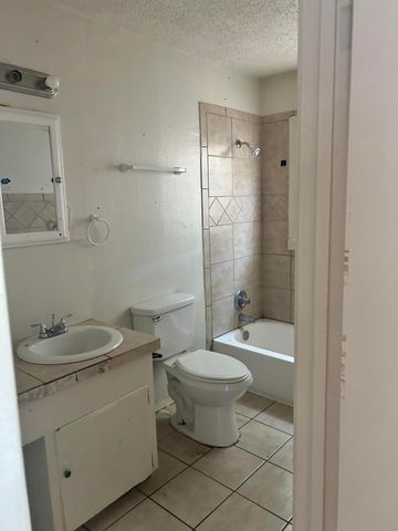 1306 State Street, San Angelo, TX 76905