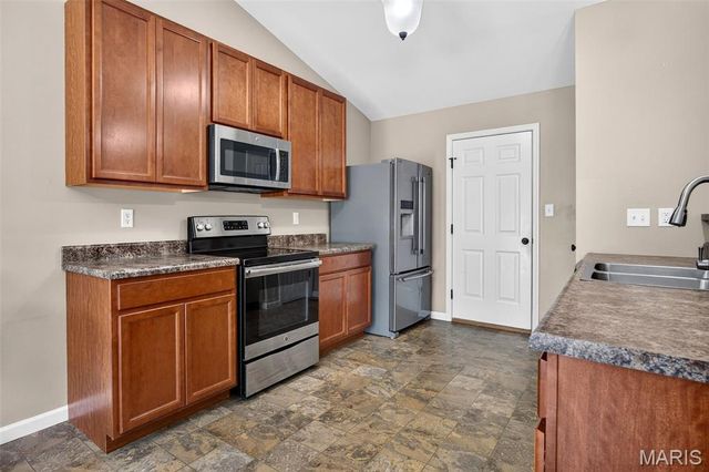 443 Jockeys Run, Wentzville, MO 63385