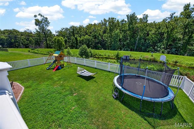 443 Jockeys Run, Wentzville, MO 63385