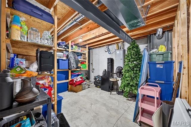 443 Jockeys Run, Wentzville, MO 63385