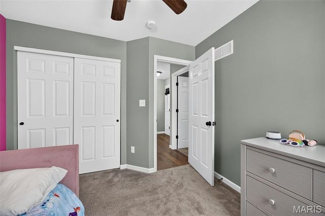 443 Jockeys Run, Wentzville, MO 63385