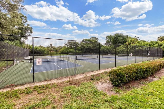 511 LAKESIDE DRIVE 511, Bradenton, FL 34210