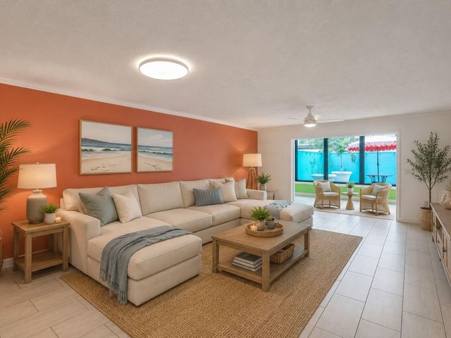 511 LAKESIDE DRIVE 511, Bradenton, FL 34210