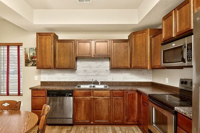 8601 Westown Parkway 7101, West Des Moines, IA 50266