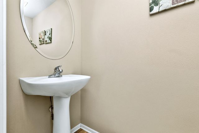 8601 Westown Parkway 7101, West Des Moines, IA 50266