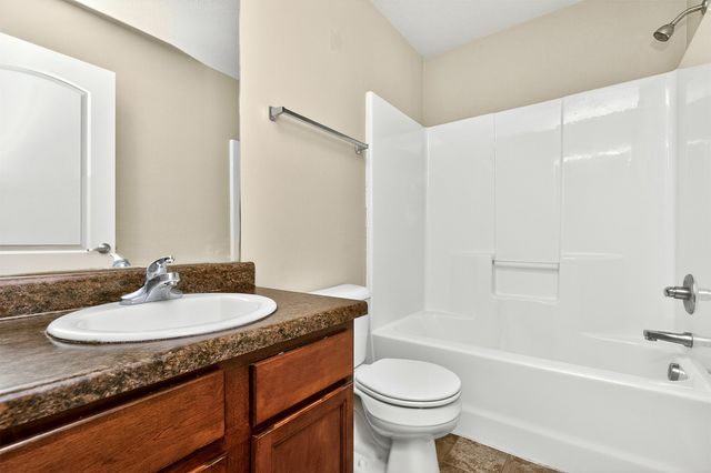 8601 Westown Parkway 7101, West Des Moines, IA 50266