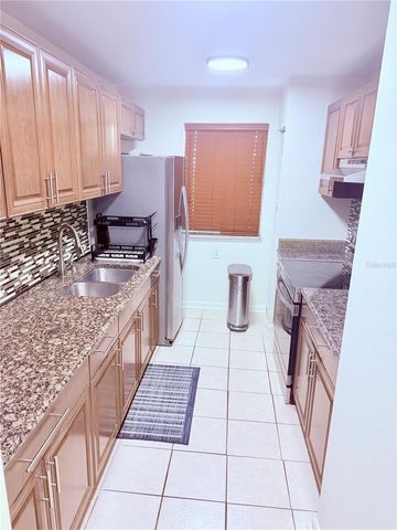 6519 W NEWBERRY ROAD 202, Gainesville, FL 32605