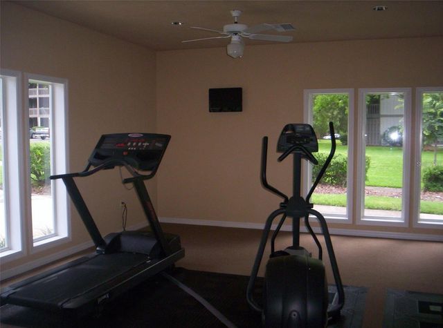 6519 W NEWBERRY ROAD 202, Gainesville, FL 32605