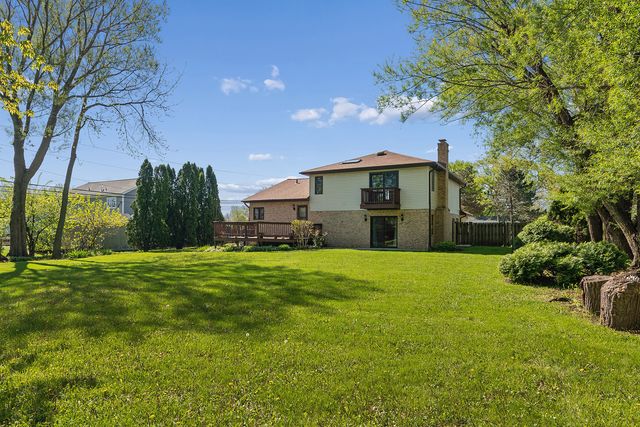 160 Aster Lane, Hoffman Estates, IL 60169
