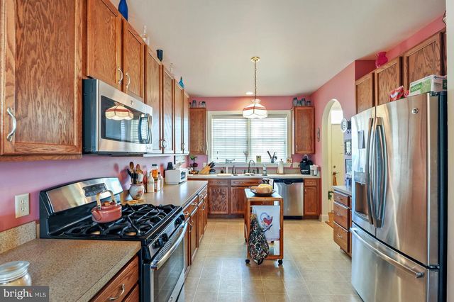 42 STEEPLECHASE DR, Dover, DE 19904