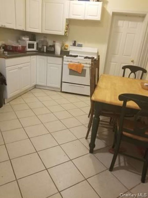 24 Franklindale Avenue 1, Wappingers Falls, NY 12590