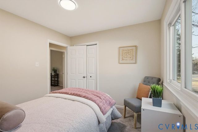 6223 Glenlivet Dr, South Chesterfield, VA 23803