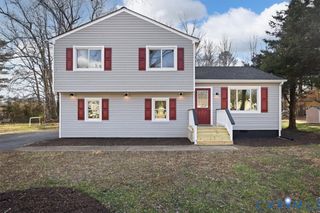 6223 Glenlivet Dr, South Chesterfield, VA 23803