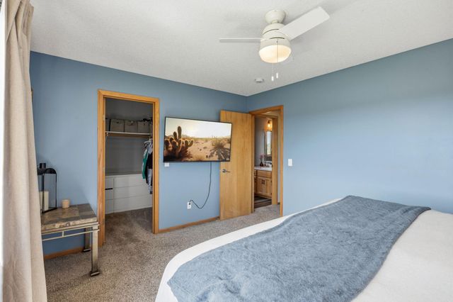 4886 241st Avenue NW, Saint Francis, MN 55070