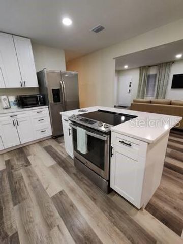 5810 N 19TH STREET, Tampa, FL 33610