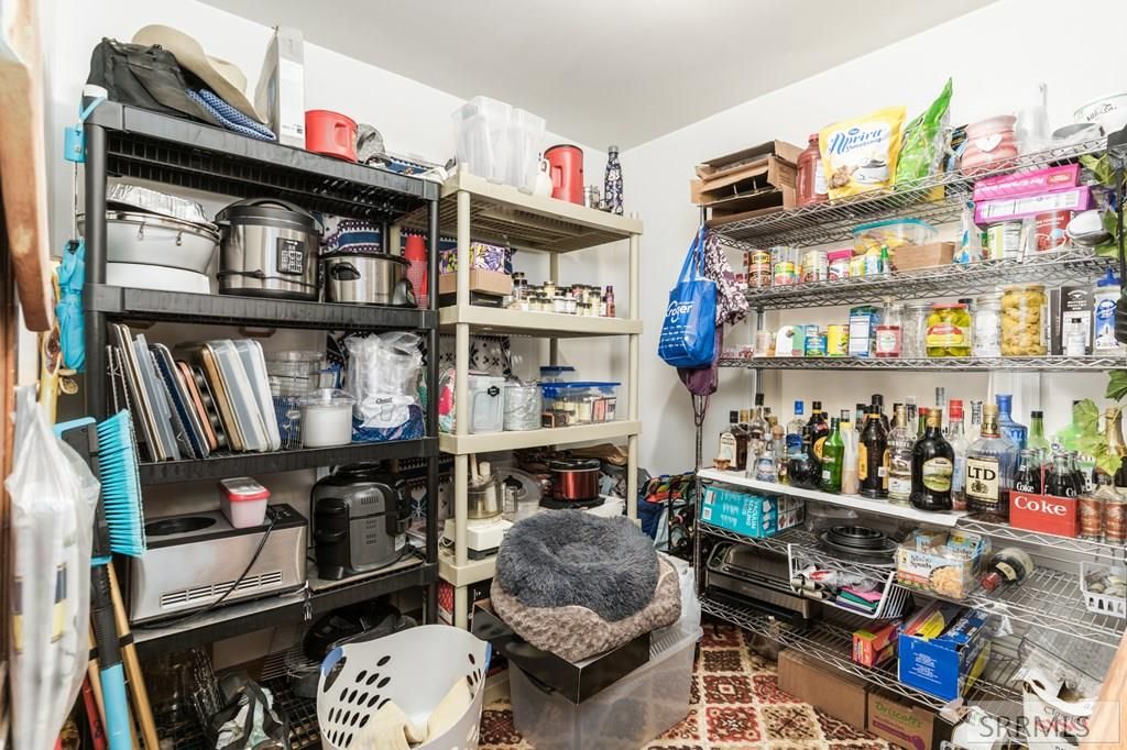 Image 23 of property listing at 2702 W Landing Rd, Rockland, ID 83271