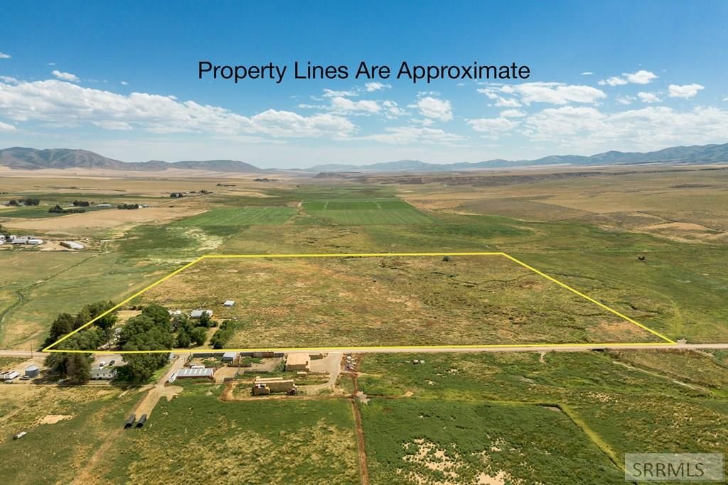 Image 35 of property listing at 2702 W Landing Rd, Rockland, ID 83271