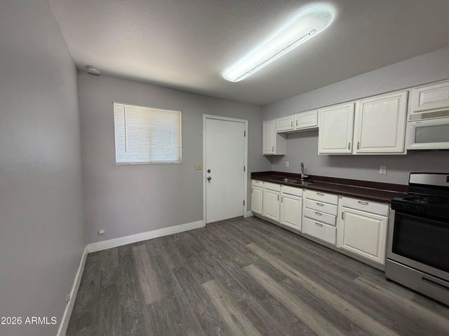 1833 E HARVARD Street Apt 3, Phoenix, AZ 85006