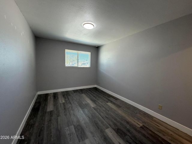 1833 E HARVARD Street Apt 3, Phoenix, AZ 85006