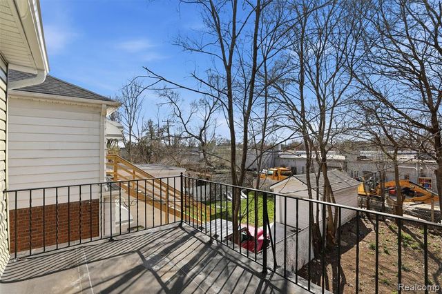 15881 Hartwell Street, Detroit, MI 48227