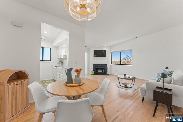 114 Pennington Avenue 20, Passaic, NJ 07055