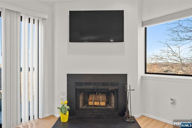 114 Pennington Avenue 20, Passaic, NJ 07055