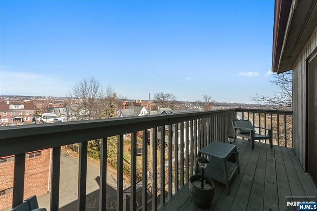 114 Pennington Avenue 20, Passaic, NJ 07055