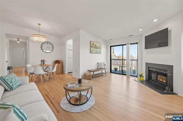 114 Pennington Avenue 20, Passaic, NJ 07055