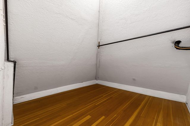 420 Edith Boulevard SE, Albuquerque, NM 87102