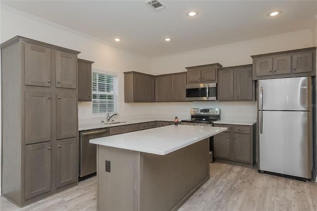 1812 12TH AVENUE S, St Petersburg, FL 33712
